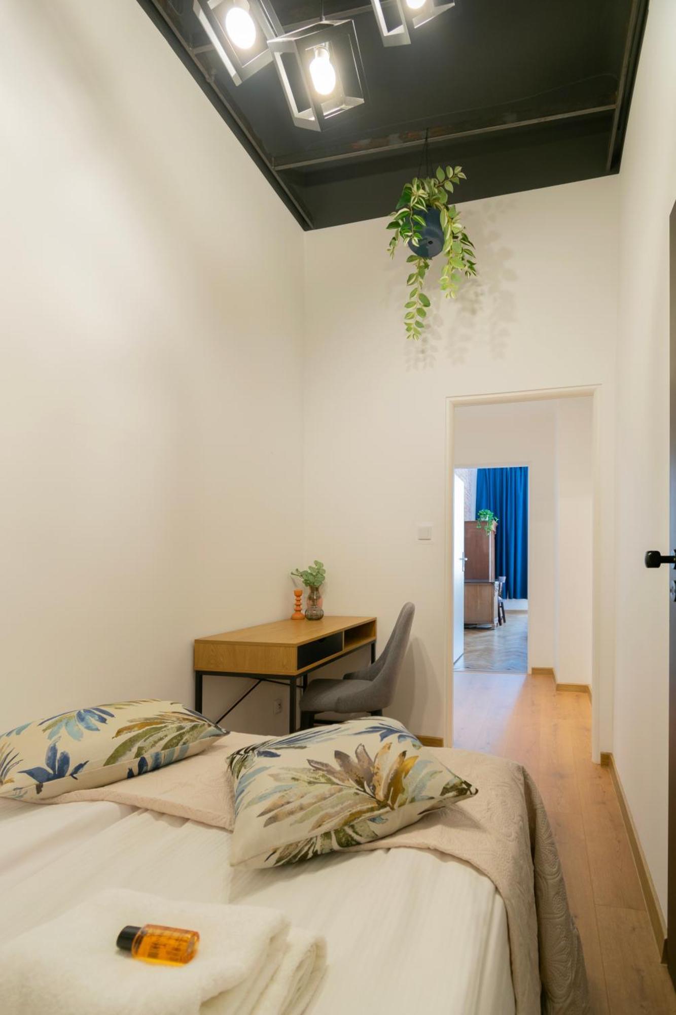Apartments Studencka Street, Next To Planty Park Krakow Exterior photo